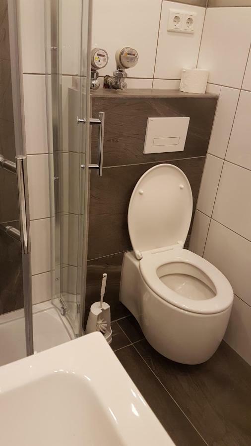 Sonniges Modernes Appartement Hoehenberg Köln Ngoại thất bức ảnh