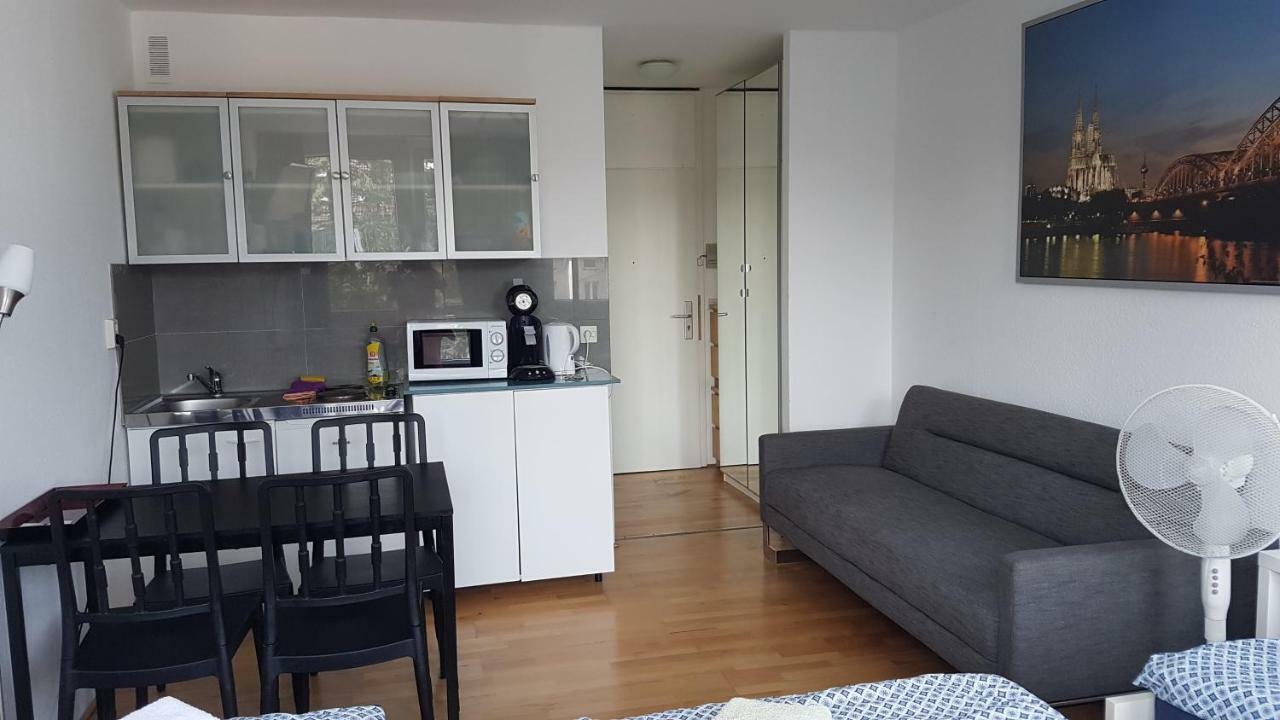 Sonniges Modernes Appartement Hoehenberg Köln Ngoại thất bức ảnh