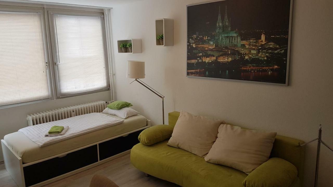 Sonniges Modernes Appartement Hoehenberg Köln Ngoại thất bức ảnh