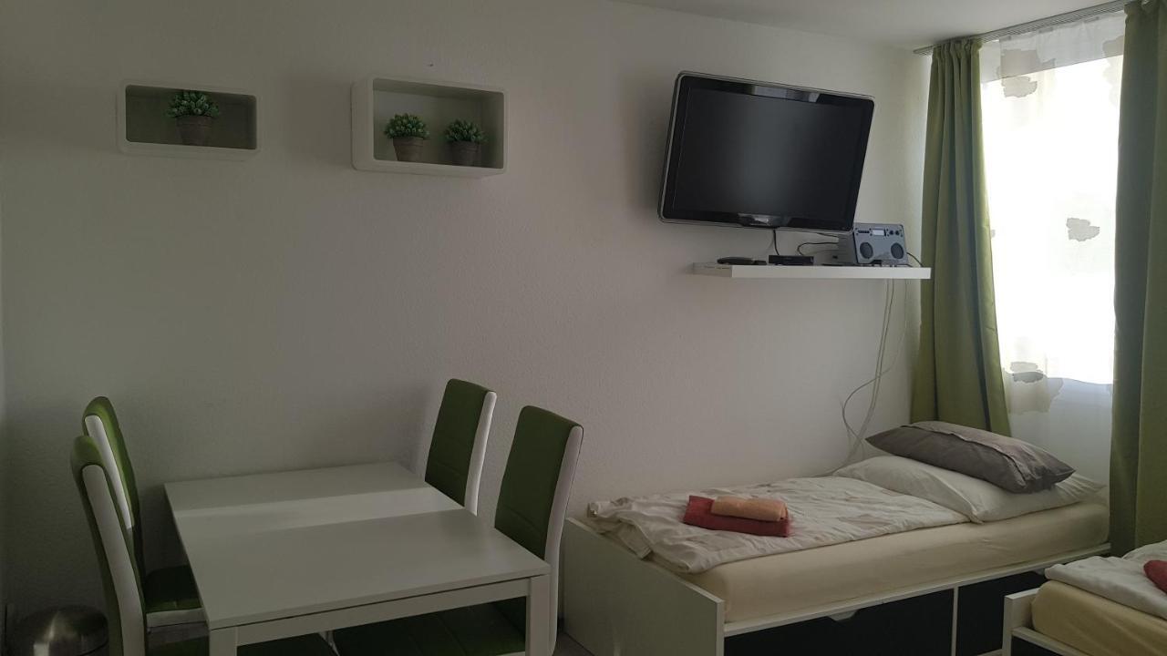 Sonniges Modernes Appartement Hoehenberg Köln Ngoại thất bức ảnh